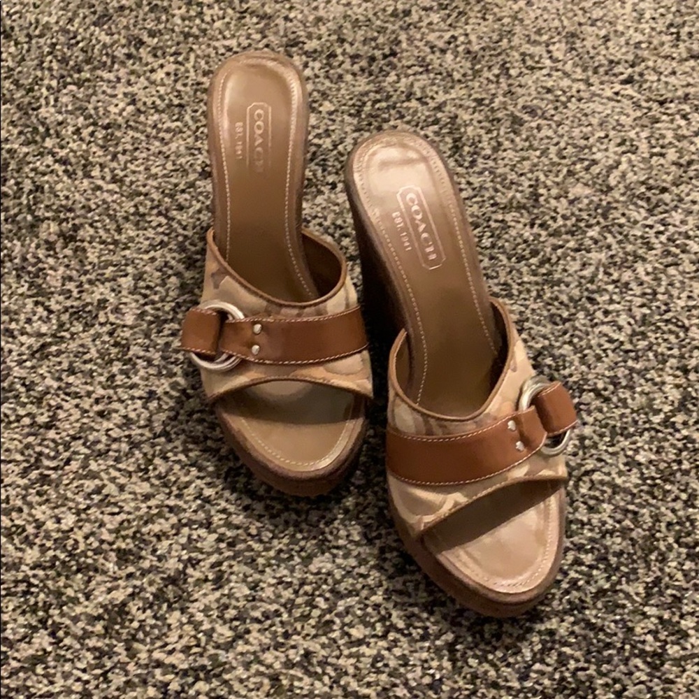 Coach Wedge: Size 7.5